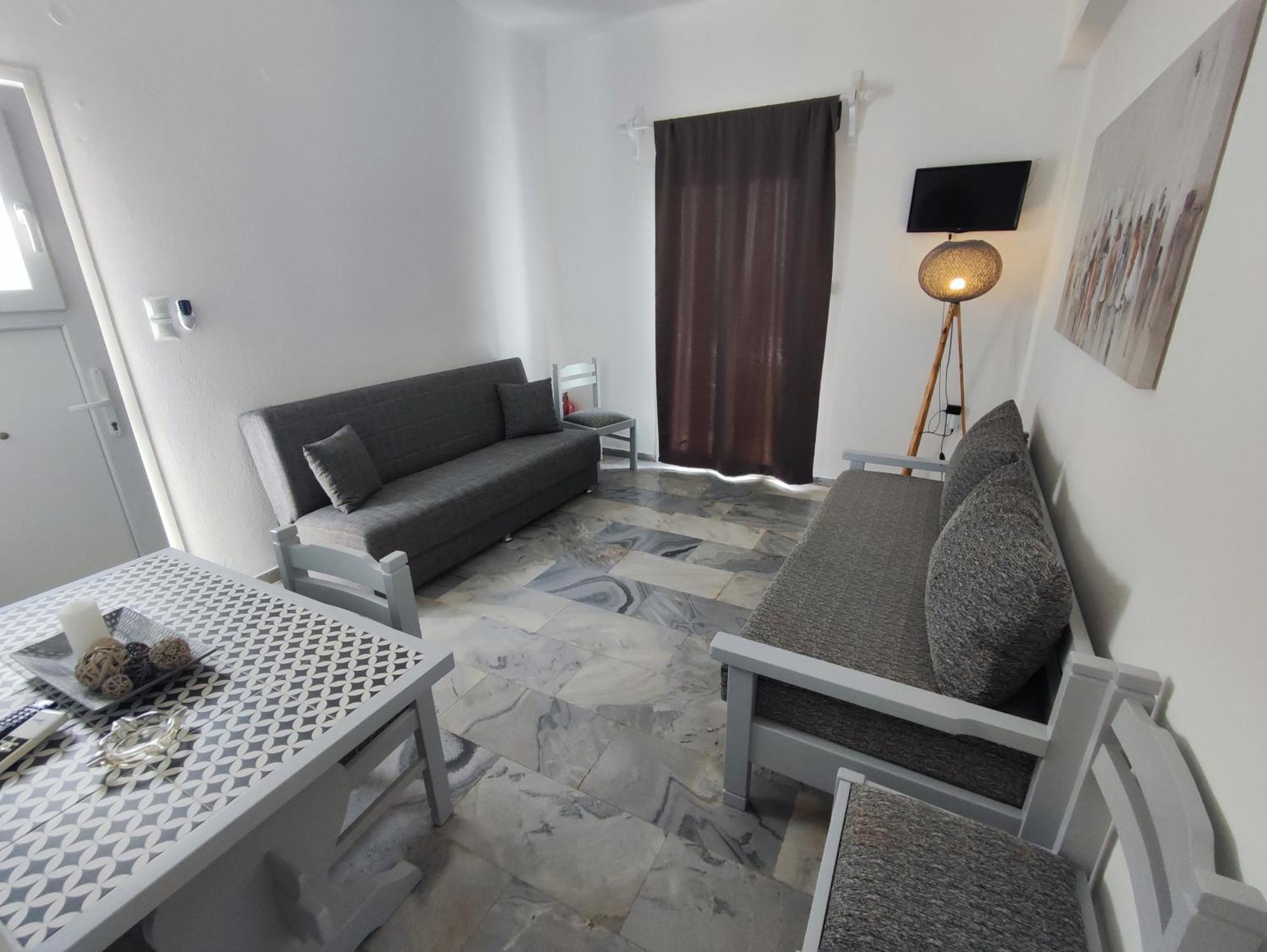 Galaxy Apartments Alikí 객실 사진
