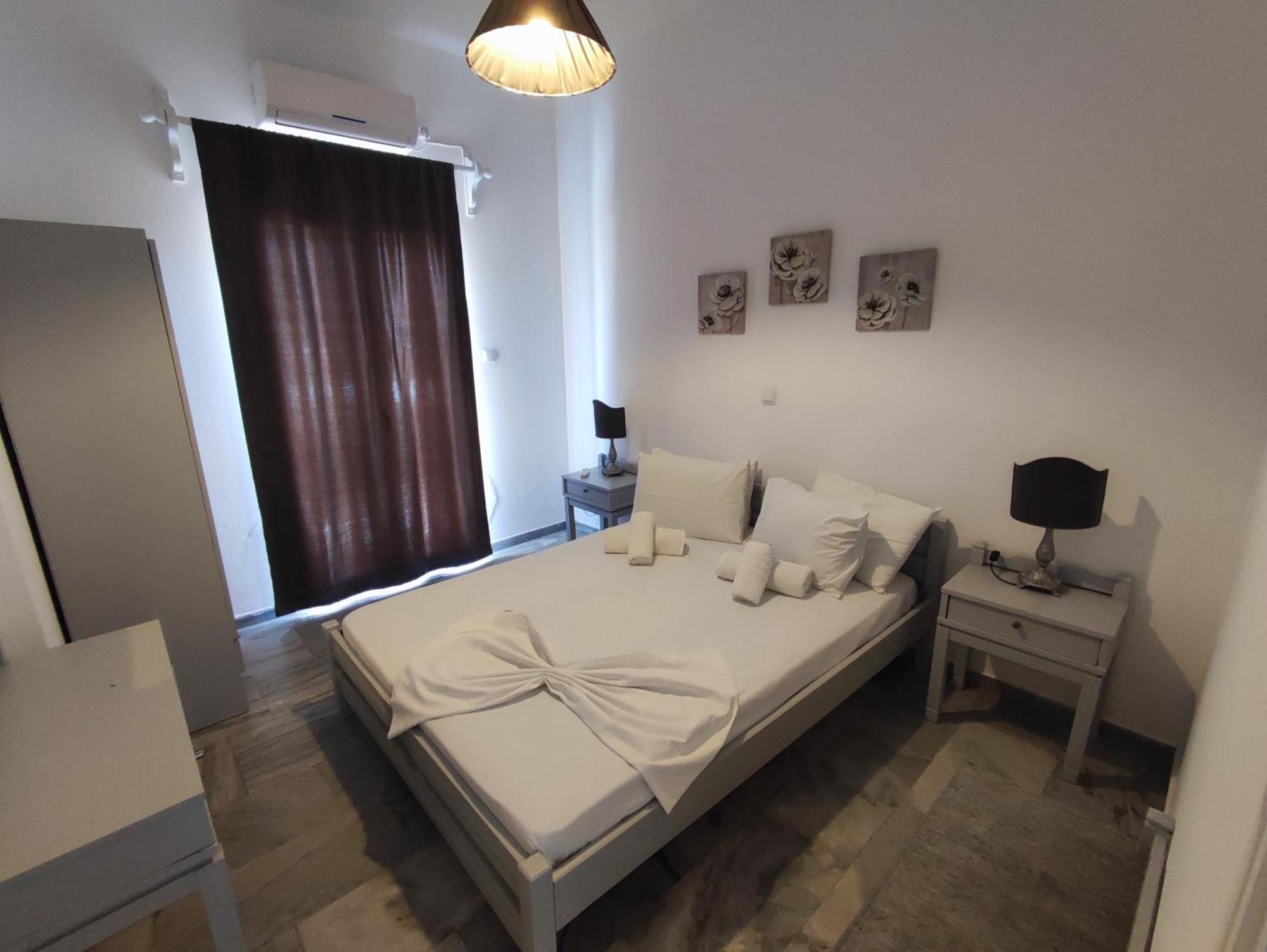 Galaxy Apartments Alikí 객실 사진