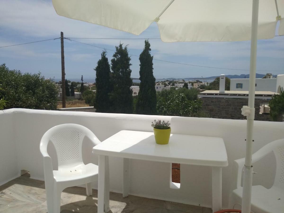 Galaxy Apartments Alikí 외부 사진