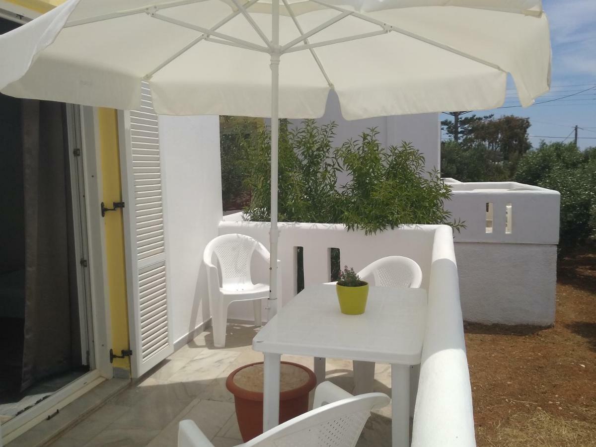 Galaxy Apartments Alikí 외부 사진