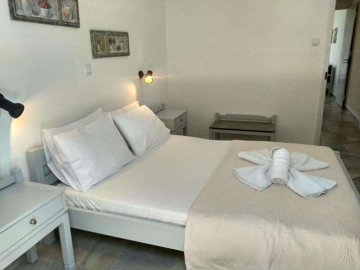Galaxy Apartments Alikí 외부 사진